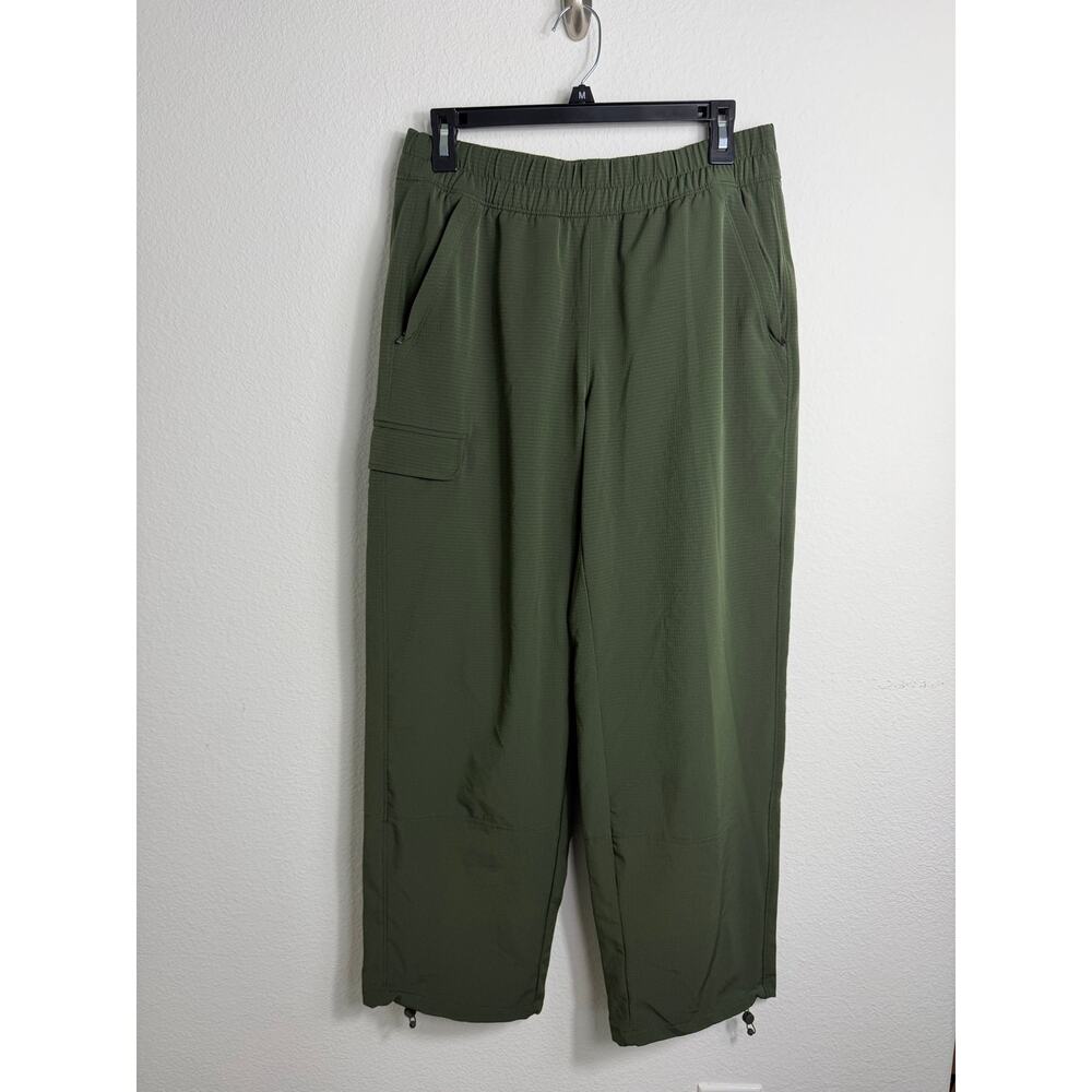 Athleta Women’s Wide leg Green Hiking Workout Pants Size Small